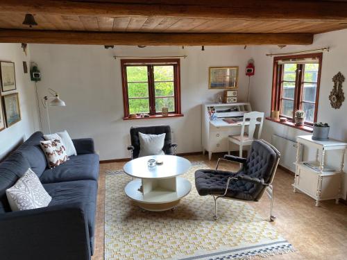 Charming street house in downtown Kivik, Osterlen in Kivik