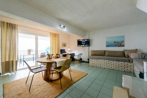 Agali 1 Mesonet In Front Of The Sea in Akrogiali