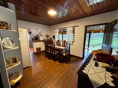 Sítio Vale dos Marmelos (Sitio Vale dos Marmelos) in Parque Rancho Alegre