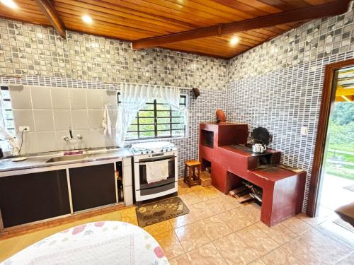 Sítio Vale dos Marmelos (Sitio Vale dos Marmelos) in Parque Rancho Alegre