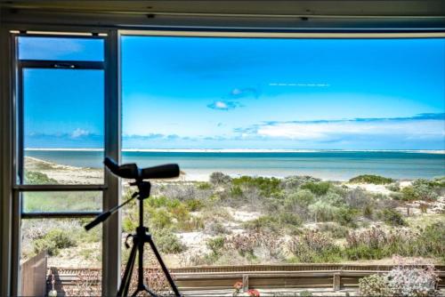 Hide Away at the Murray Mouth in Hindmarsh Island