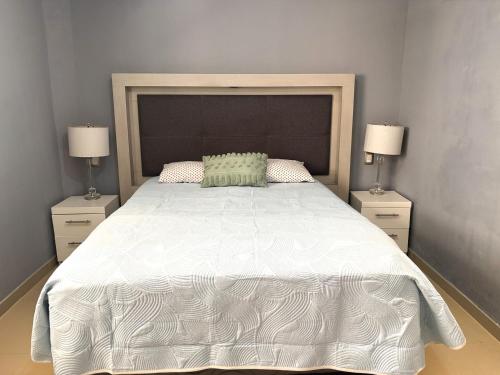 Cozy 1BR in Villas Marlin, near La Isla in Cancún, Mexico