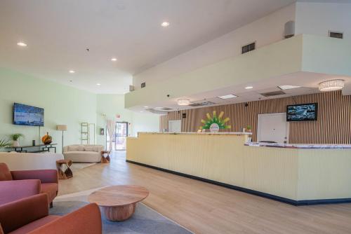 Hotel Rising – Phoenix, AZ