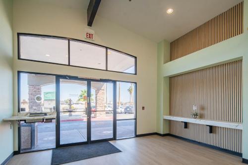 Hotel Rising – Phoenix, AZ
