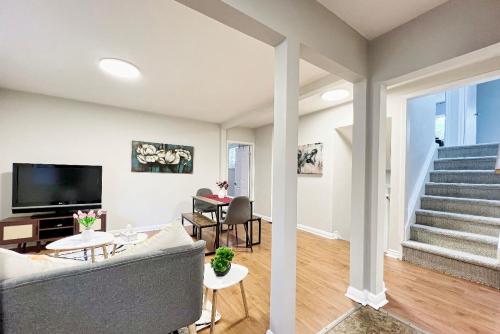 Markham Peaceful Room-Free Wifi&Parking in Richmond Hill