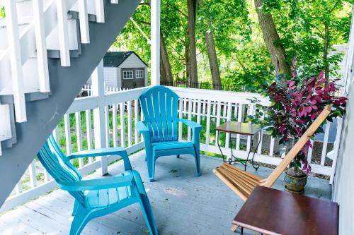 NEW - Mins to Concord - Nashua - Fenced Backyard, Manchester