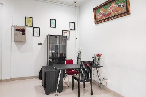 Előcsarnok, Urbanview Hotel Syariah near RSIA Annisa Jelutung Jambi in Jambi