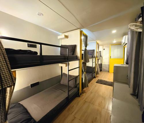 6 bunk beds