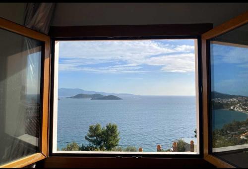 Fiorella Sea View in 瓦西里亞斯 - 費特利亞