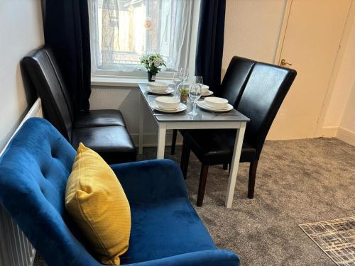 Blyth Central Seaside Apartment in ไบลท์