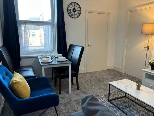 Blyth Central Seaside Apartment in ไบลท์