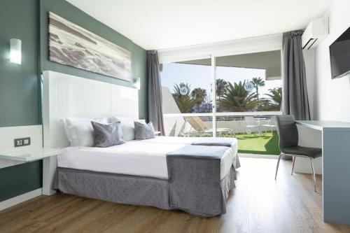room detail thumbnail 0