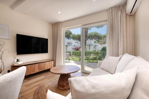 บริการและสิ่งอำนวยความสะดวก, Waves & Pines Apartment El Paraiso, Benamara in เอล ปาไรโซ