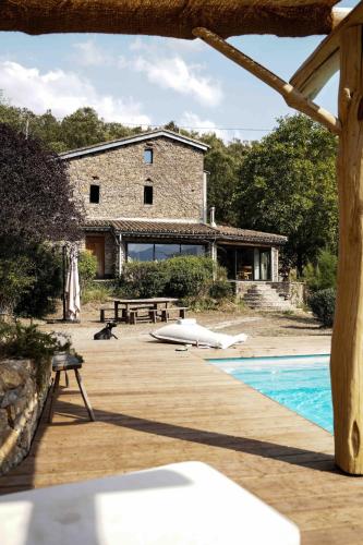 Le petit paradis cévenol - piscine & salle de sport gîte à louer Saint-Martial