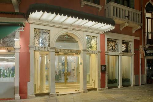 NH Venezia Santa Lucia - image 5
