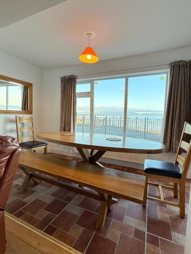ONeills Apartments - image 14
