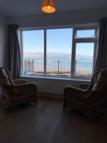 ONeills Apartments in แบลลีไฮก์