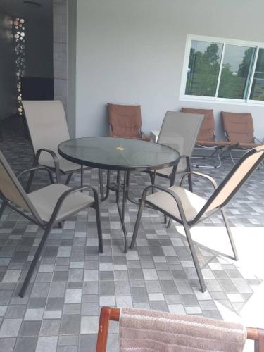 p&d รีสอร์ท อำเภอกุดชุม in Nong Phok