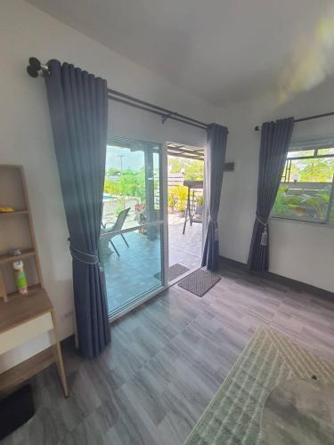 p&d รีสอร์ท อำเภอกุดชุม in Nong Phok