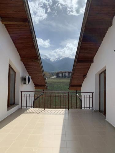 Mountain View, Razlog (fotografie 7)