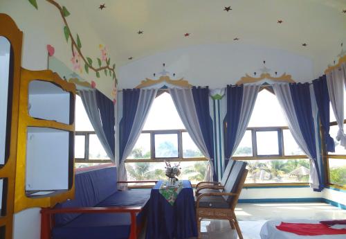 MG Chateau Resort, El Nido