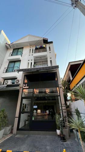 2 BRs 4Beds with rooftop in Nimman, Chiang Mai (photo 5)