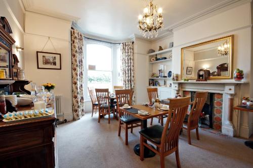 Bronte Guest House - main image