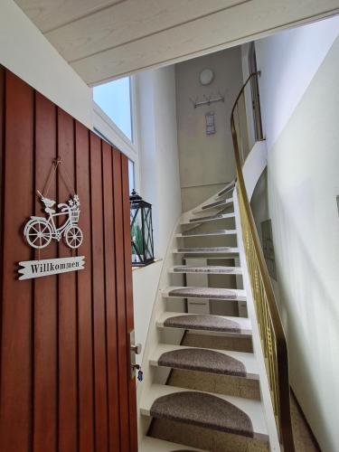 Indgang, Anjas Ferienwohnung in Syke-am Bahnhof, zentral aber ruhig, 2 Zimmer, Terrasse, Parkplatz, Bremen nu in Syke