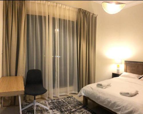 Luxury Apartment- 5 min Walking Distance Beach and 3 minutes walking distance Metro, Дубай (фото 7)