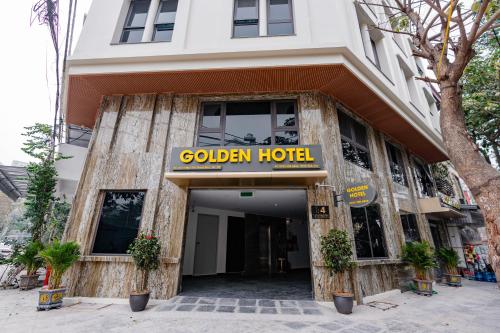 The Golden Crown Hotel Long Bien - 출입구