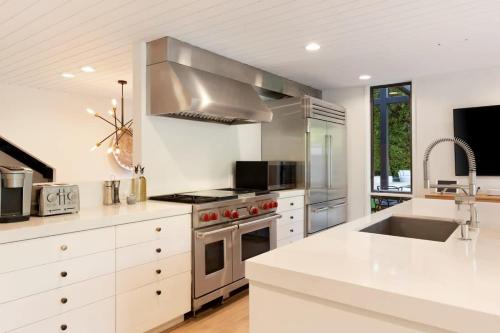 Malibu Reserve by Stay Awhile Villas, Malibu (zdjęcie 9)