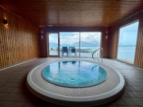 Holly Tree Hotel, Swimming Pool & Hot Tub - Glencoe