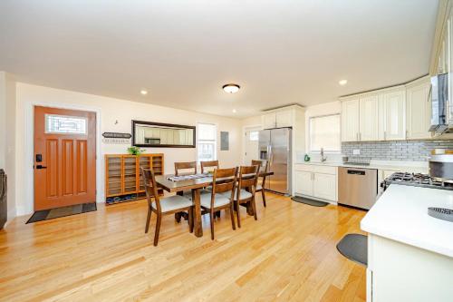 37 - 3BR Quincy - Cozy Townhouse near Adams Park in Quincy (MA)