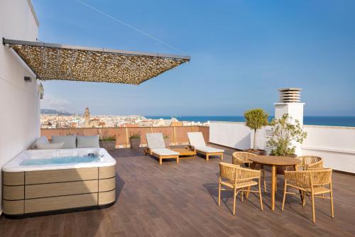 ระเบียง/ชานเรือน, โรงแรมเอช ท็อป อาไมกา (Hotel H TOP Amaika) in กาเลยา