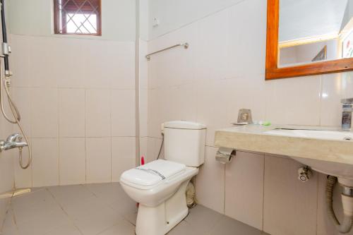Double Room with Balcony - Early Check-in & Late Check-out (on Availability) image 5