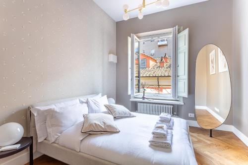 iFlat Monti Life with Elegance, Comfort and Beauty, Rzym (zdjęcie 3)