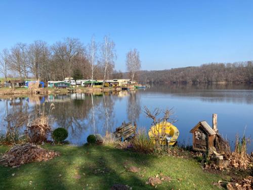 Nr 4 Camping POD mit Seeblick und Terrasse in Langenbernsdorf, Deutschland
