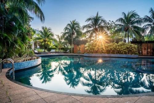 Century Bay Private Residences in Gelugor