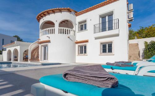 Villa Vino gîte à louer Llosa de Camacho