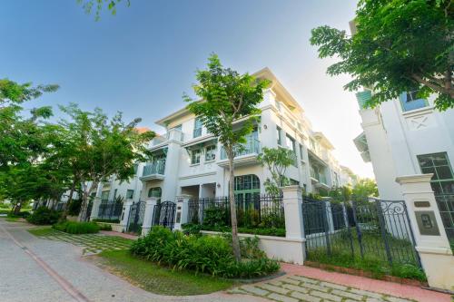 Villa image 3