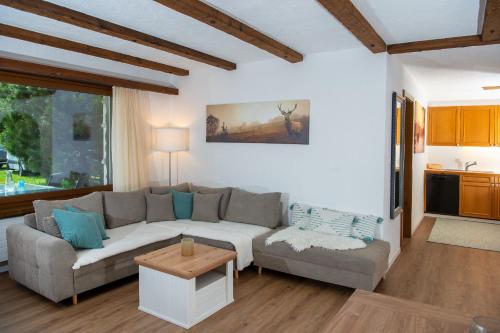 Apartment by Ski Lift with a Terrace in Valbella, Schweiz