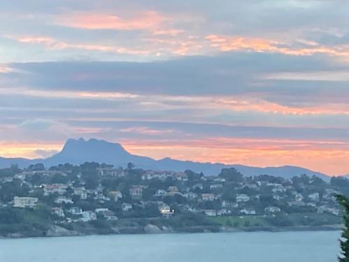 Magnifique Vue Baie - Pays Basque gîte à louer Sainte-Barbe