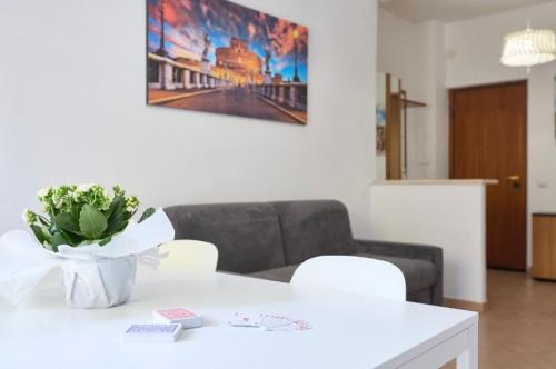 Metro Gardenie Home, Roma (foto 5)