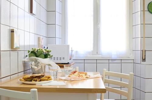 Metro Gardenie Home, Roma (foto 3)