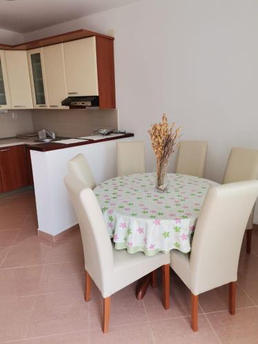 設施, Apartmani BISERKA in 崔班齊