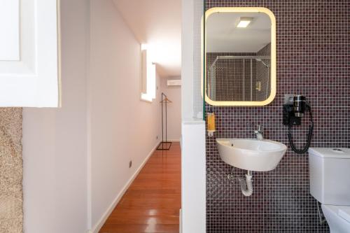 Feel Porto Ribeira Vintage Duplex - image 4