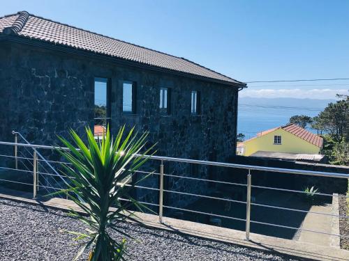 AMU- Apartamentos Mistérios da Urzelina (AMU- Apartamentos Misterios da Urzelina) in อูร์เซลินา