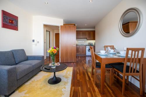 One-Bedroom Apartment room in Georgian Square Apartments