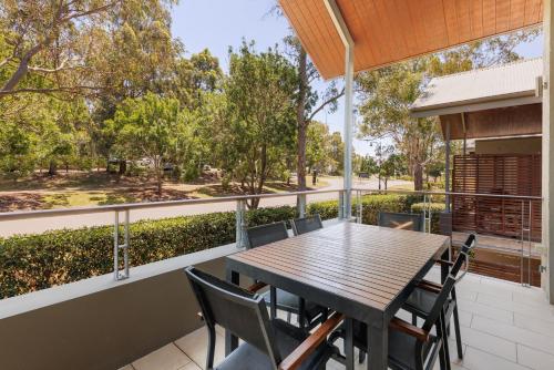 Peppers Hunter Valley AVC Apartment in รอธบิวรี