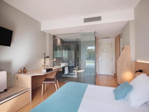 Qgat Restaurant Events & Hotel Room Type - Double Room